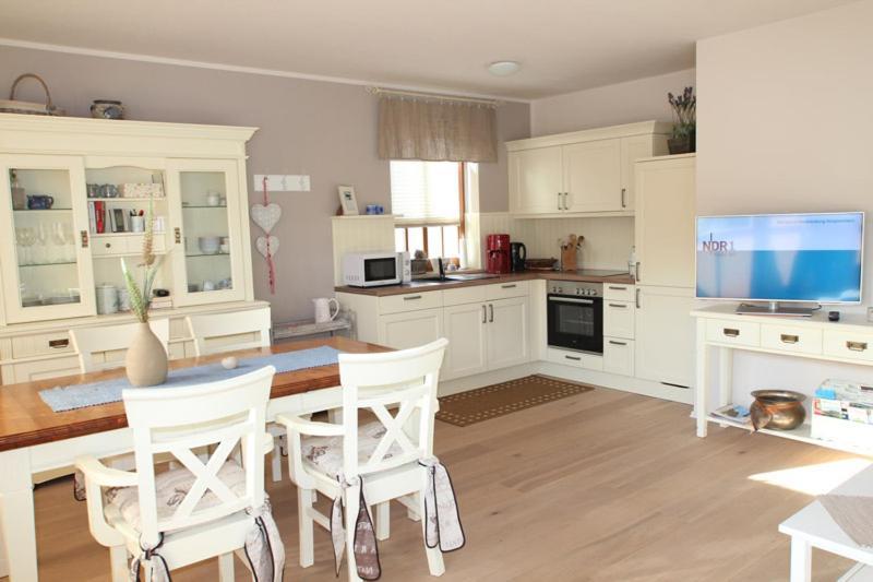 Ferienwohnung Abendsonne Ostseebad Nienhagen Exteriér fotografie